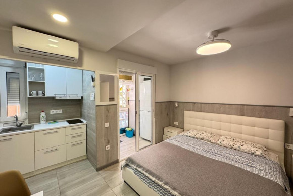 Herverkoop - Appartement  - Torrevieja - torrevieja