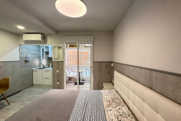 Herverkoop - Appartement  - Torrevieja - torrevieja