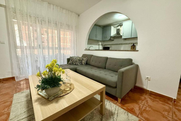 Reventa - Apartamento / piso - Torrevieja - torrevieja