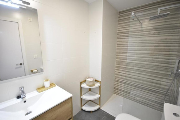 Reventa - Apartamento / piso - Orihuela