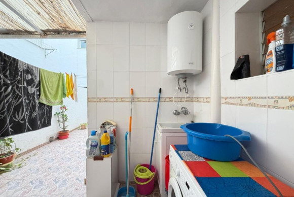 Resale - Apartment  - Torrevieja - torrevieja