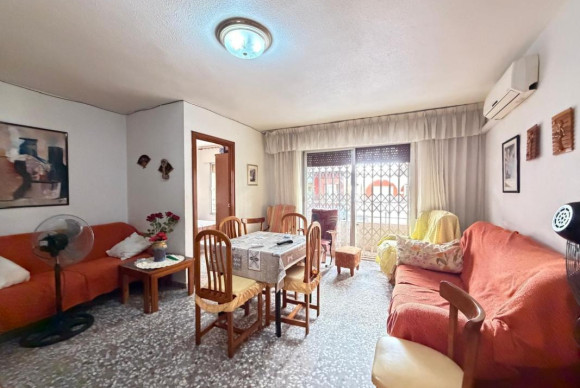 Resale - Apartment  - Torrevieja - torrevieja