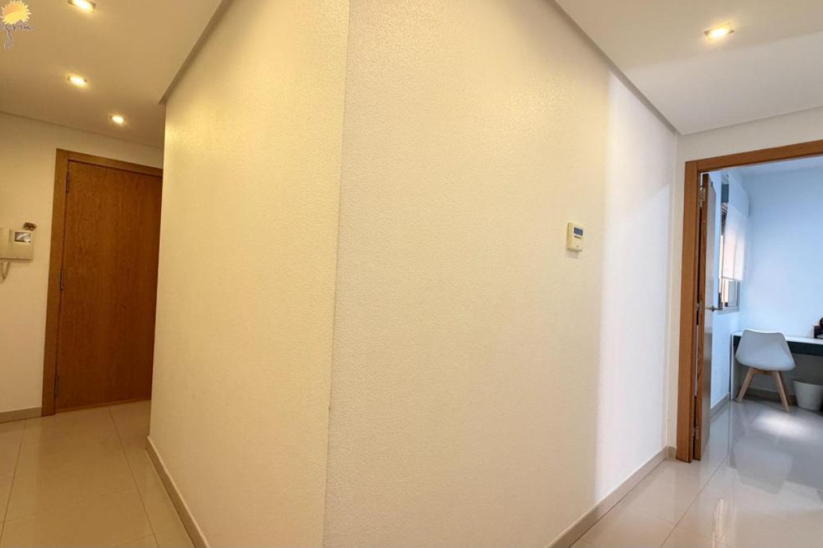Herverkoop - Appartement  - Torrevieja - torrevieja