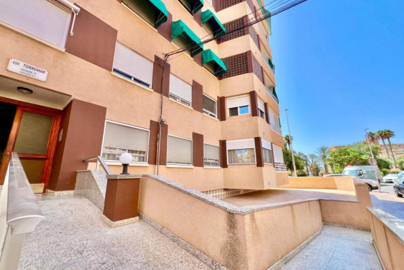 Revente - Appartement - Torrevieja - torrevieja