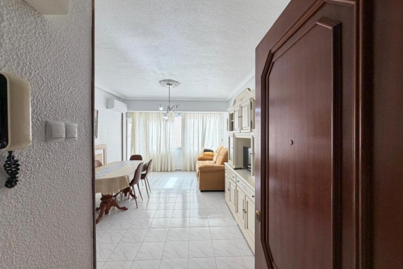 Resale - Apartment  - Torrevieja - torrevieja