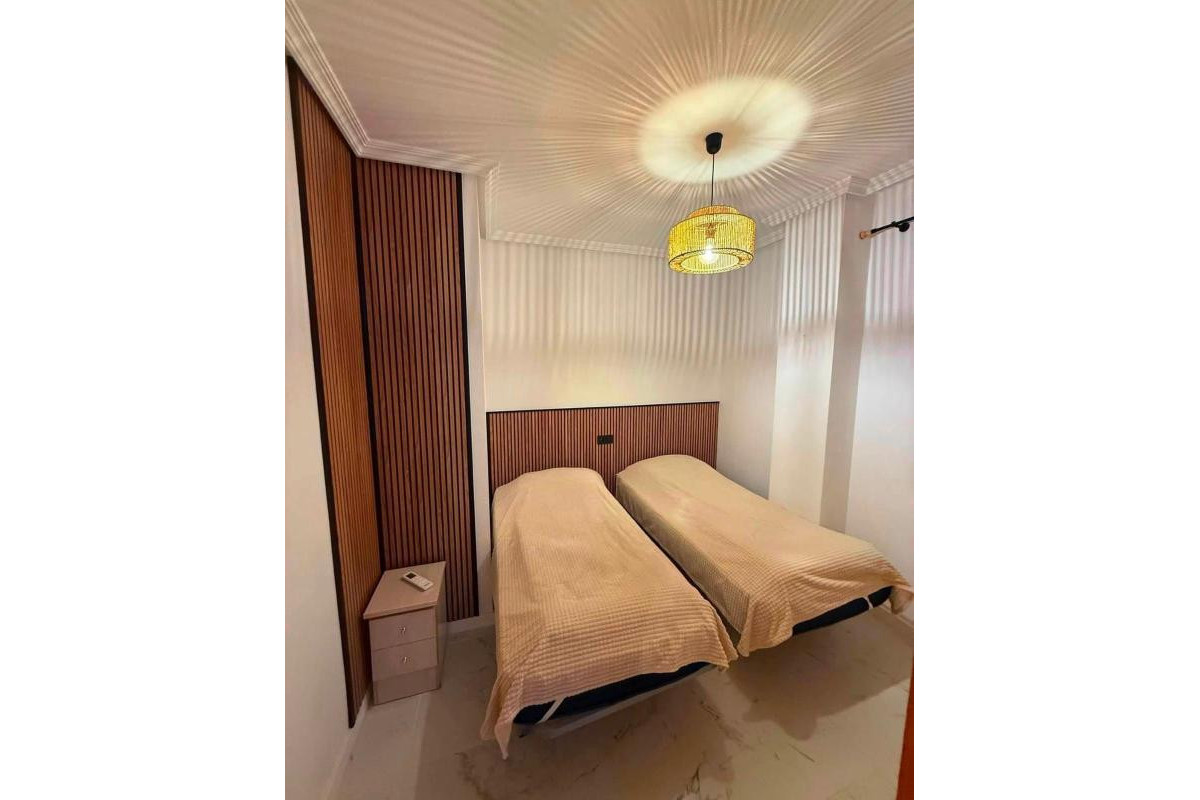 Reventa - Apartamento / piso - Torrevieja - torrevieja