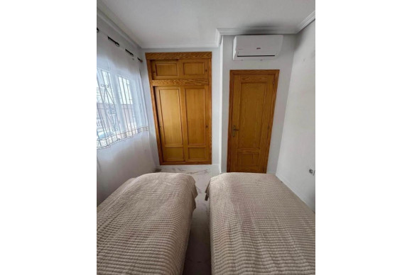 Reventa - Apartamento / piso - Torrevieja - torrevieja