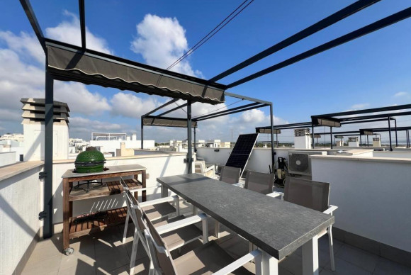 Resale - Villa - Orihuela