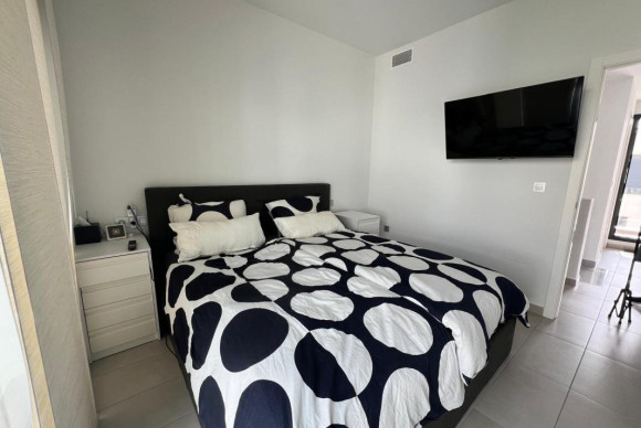 Resale - Villa - Orihuela