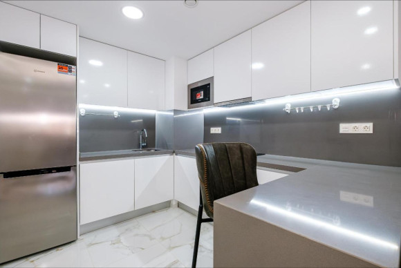 Reventa - Apartamento / piso - Torrevieja - torrevieja