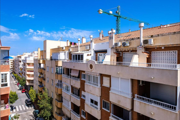Reventa - Apartamento / piso - Torrevieja - torrevieja