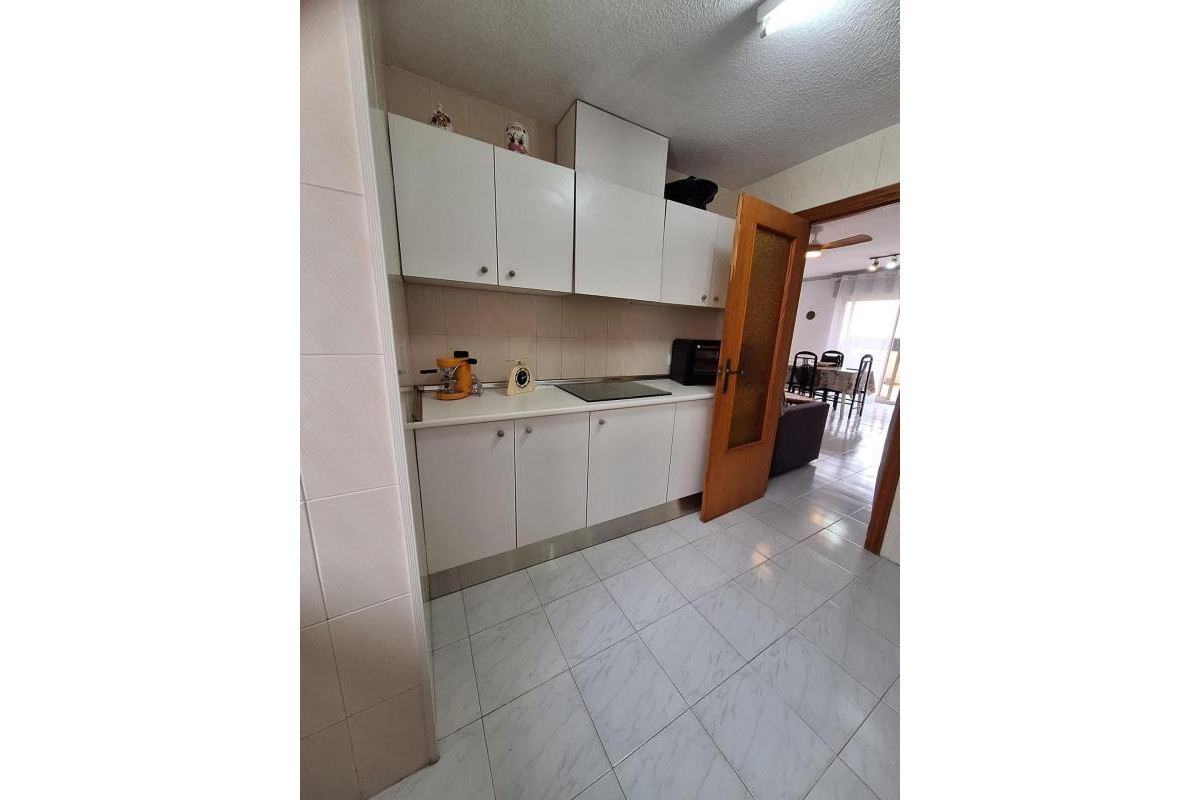 Herverkoop - Appartement  - Torrevieja - torrevieja