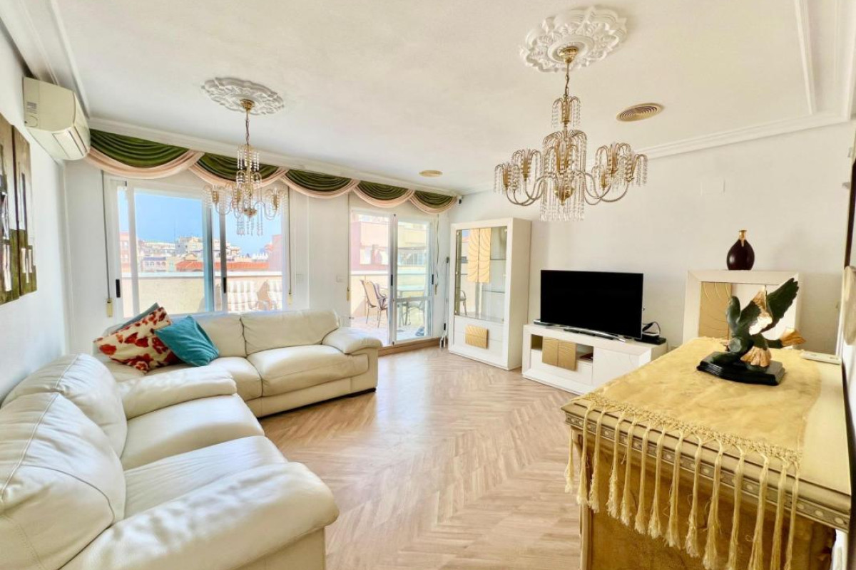 Resale - Apartment  - Torrevieja - torrevieja