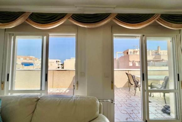 Resale - Apartment  - Torrevieja - torrevieja