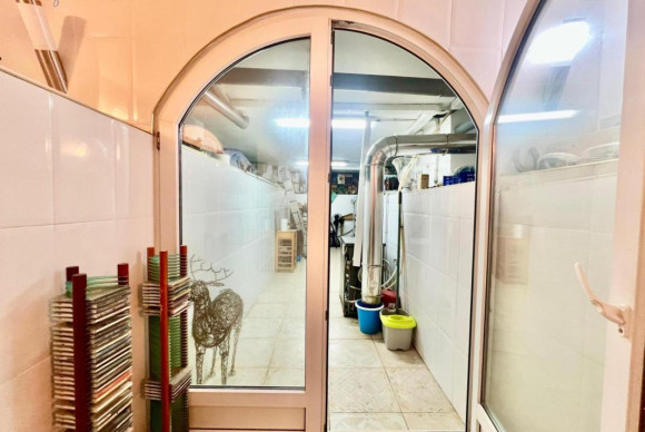 Resale - Villa - Torrevieja - torrevieja