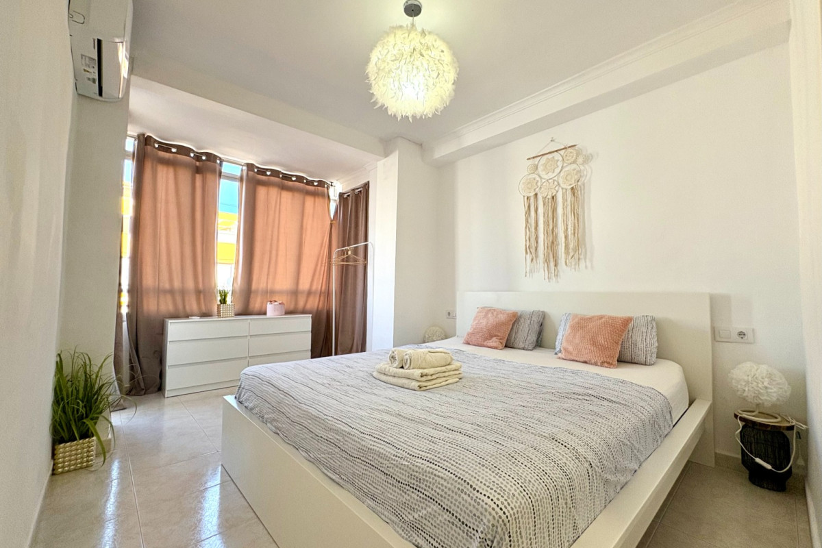 Herverkoop - Apartment / flat - Denia - Center