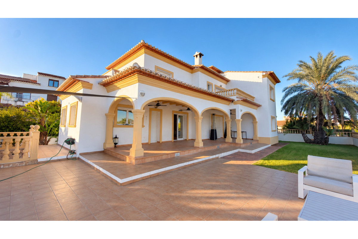 Revente - House - Beniarbeig