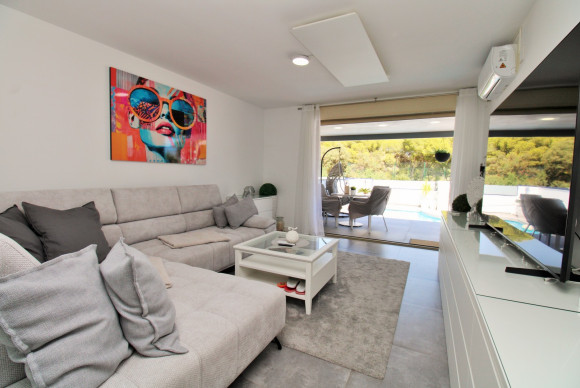 Reventa - Villa - Mil Palmeras