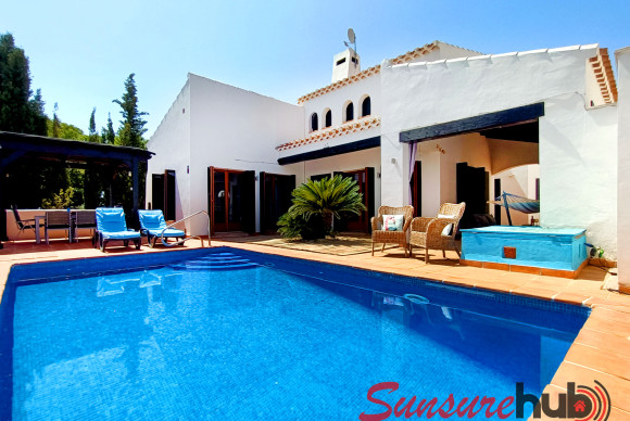 Resale - Detached Villa - El Valle Golf Resort - El Valle Golf Resort - Centre
