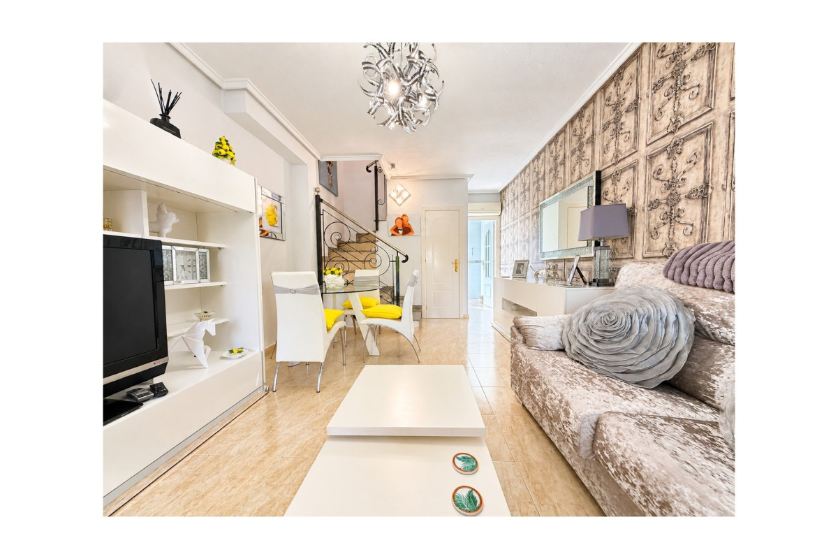 Resale - Townhouse - Ciudad Quesada - La Fiesta