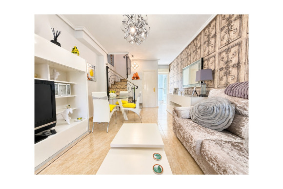 Resale - Townhouse - Ciudad Quesada - La Fiesta