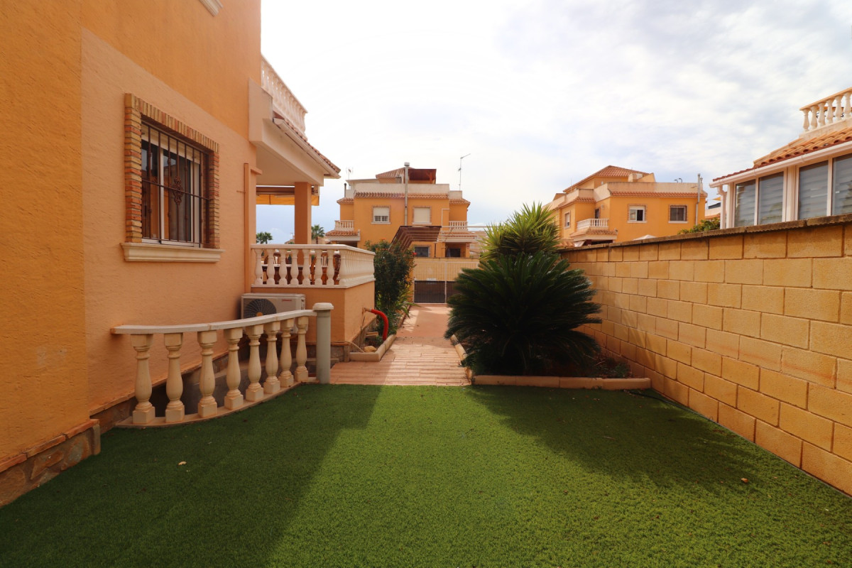 Reventa - Quad house - Ciudad Quesada - Lo Marabu
