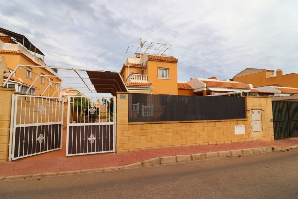 Reventa - Quad house - Ciudad Quesada - Lo Marabu