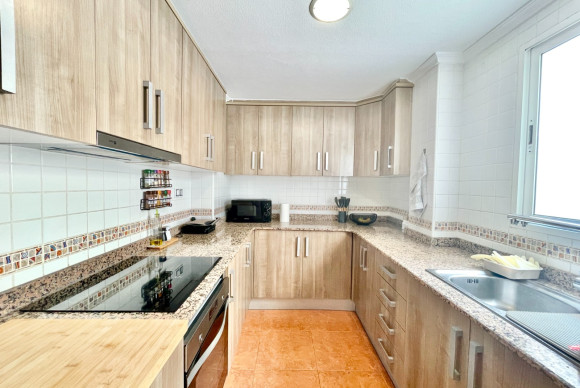 Resale - Apartment  - Catral - pueblo
