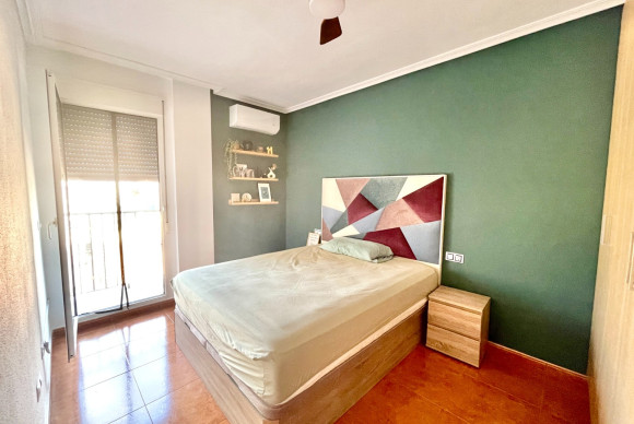 Resale - Apartment  - Catral - pueblo