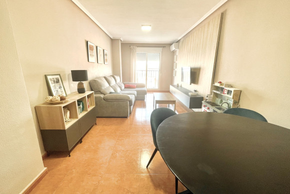 Resale - Apartment  - Catral - pueblo
