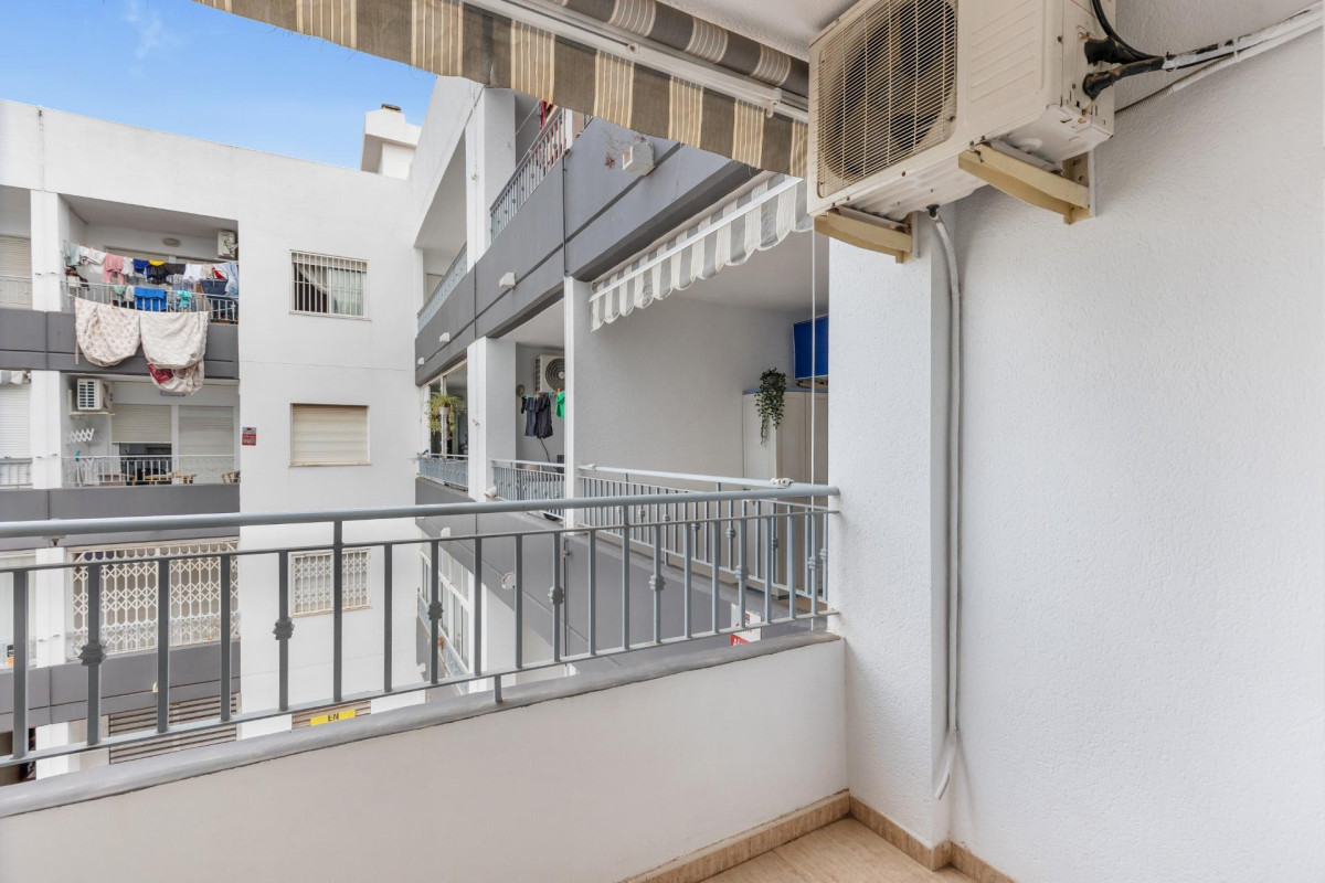 Herverkoop - Appartement  - Torrevieja - El molino