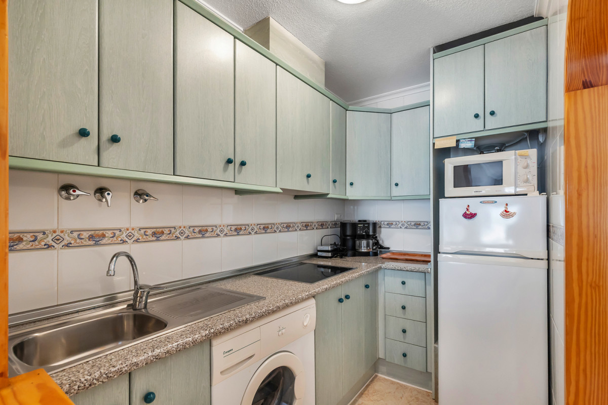 Herverkoop - Appartement  - Torrevieja - Playa Los Naufragos