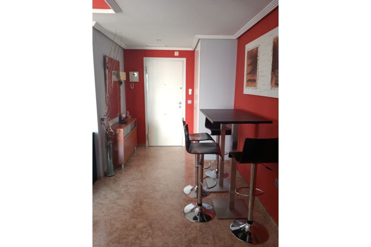 Herverkoop - Apartment / flat - Benidorm - Levante