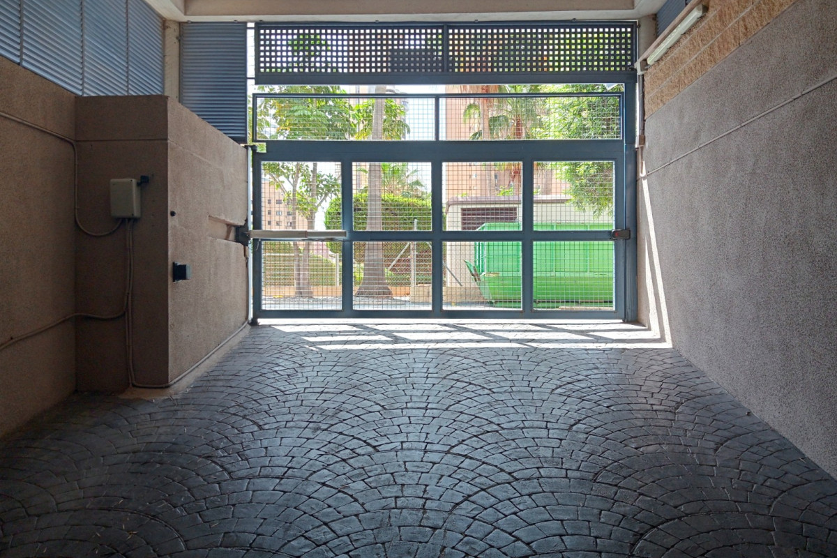 Herverkoop - Apartment / flat - Benidorm - Levante