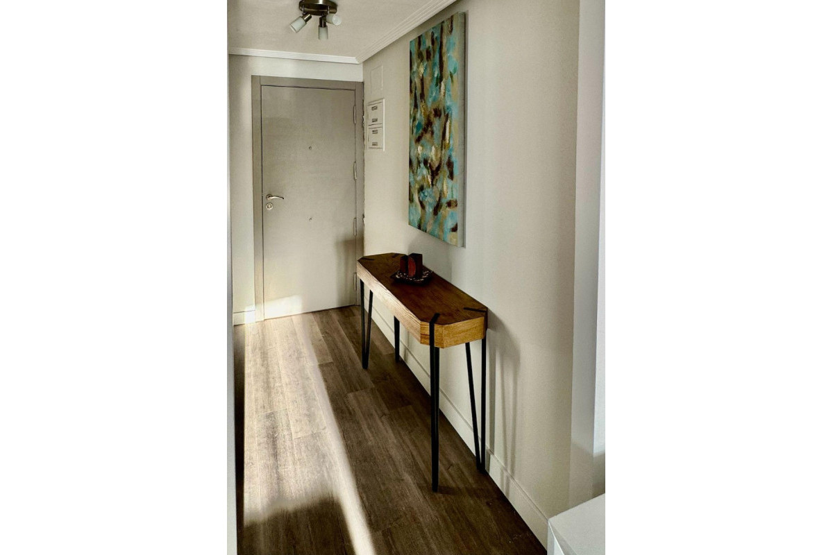 Resale - Apartment / flat - Vergel