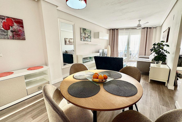 Resale - Apartment / flat - Vergel