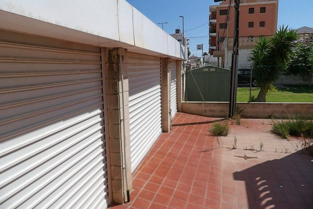 Herverkoop - Garage - Piles - Playa