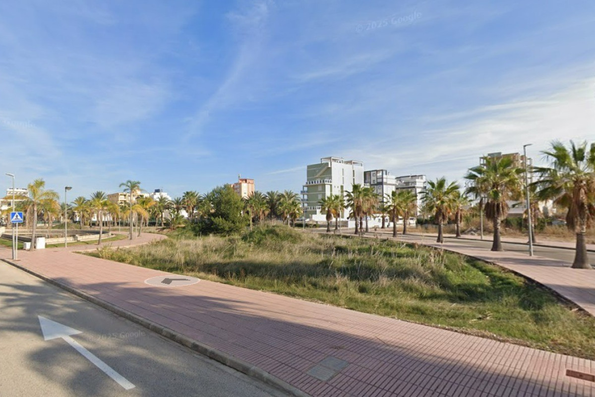 Herverkoop - Bouwgrond - Piles - Playa