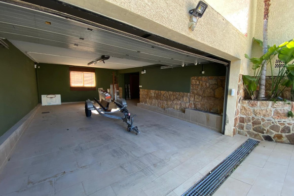 Herverkoop - Villa - Benidorm - Levante