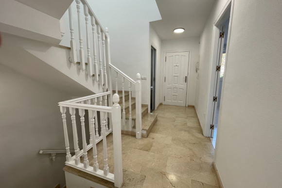 Resale - Townhouse - Albir - center