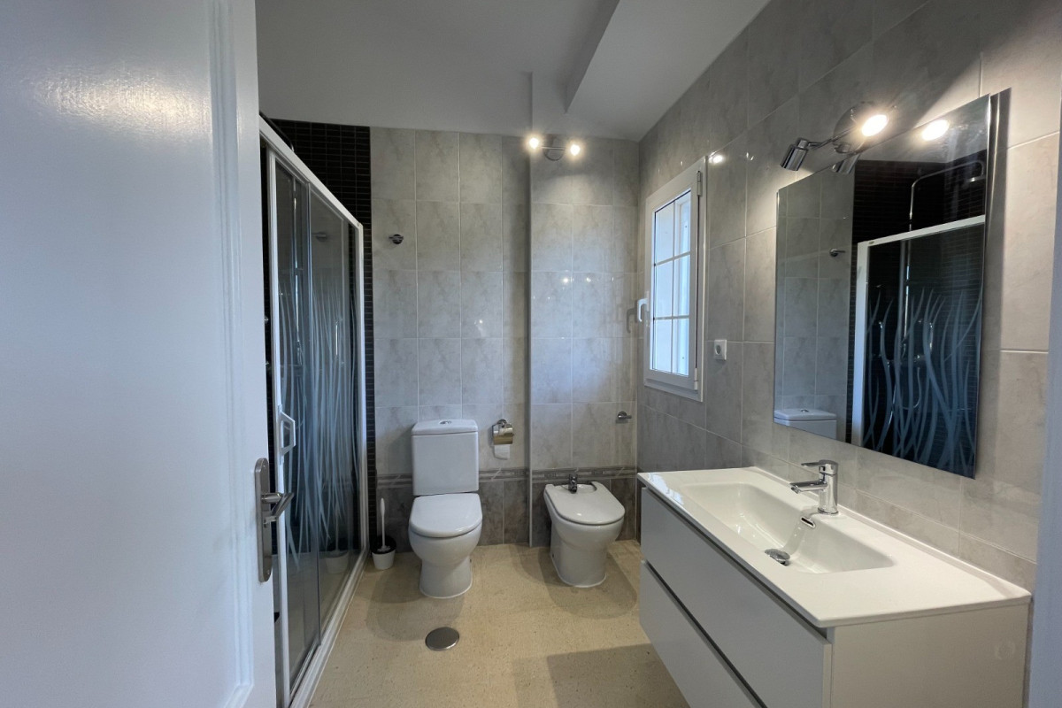 Resale - Townhouse - Albir - center