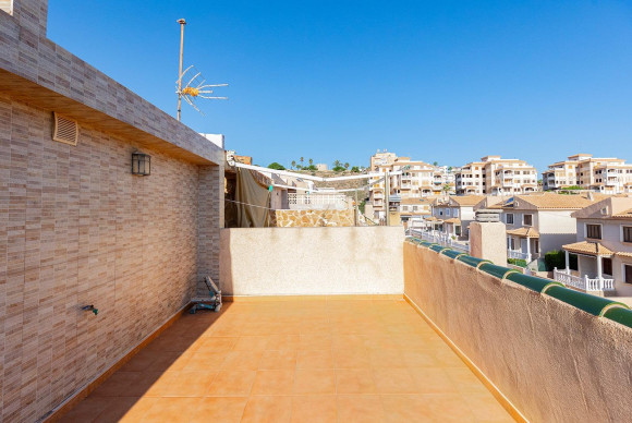 Resale - Terraced house - Torrevieja - Cala de cabo cervera