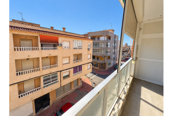 Herverkoop - Appartement  - Torrevieja - playa de los naufragos