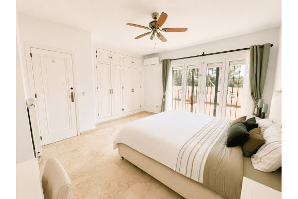 Reventa - Chalet Independiente - Orihuela Costa