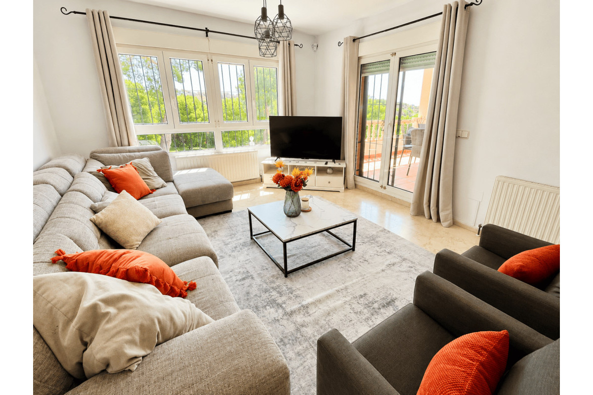 Reventa - Chalet Independiente - Orihuela Costa