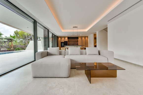 Resale - Villa - Altea