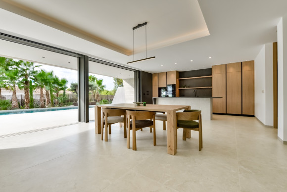 Resale - Villa - Altea