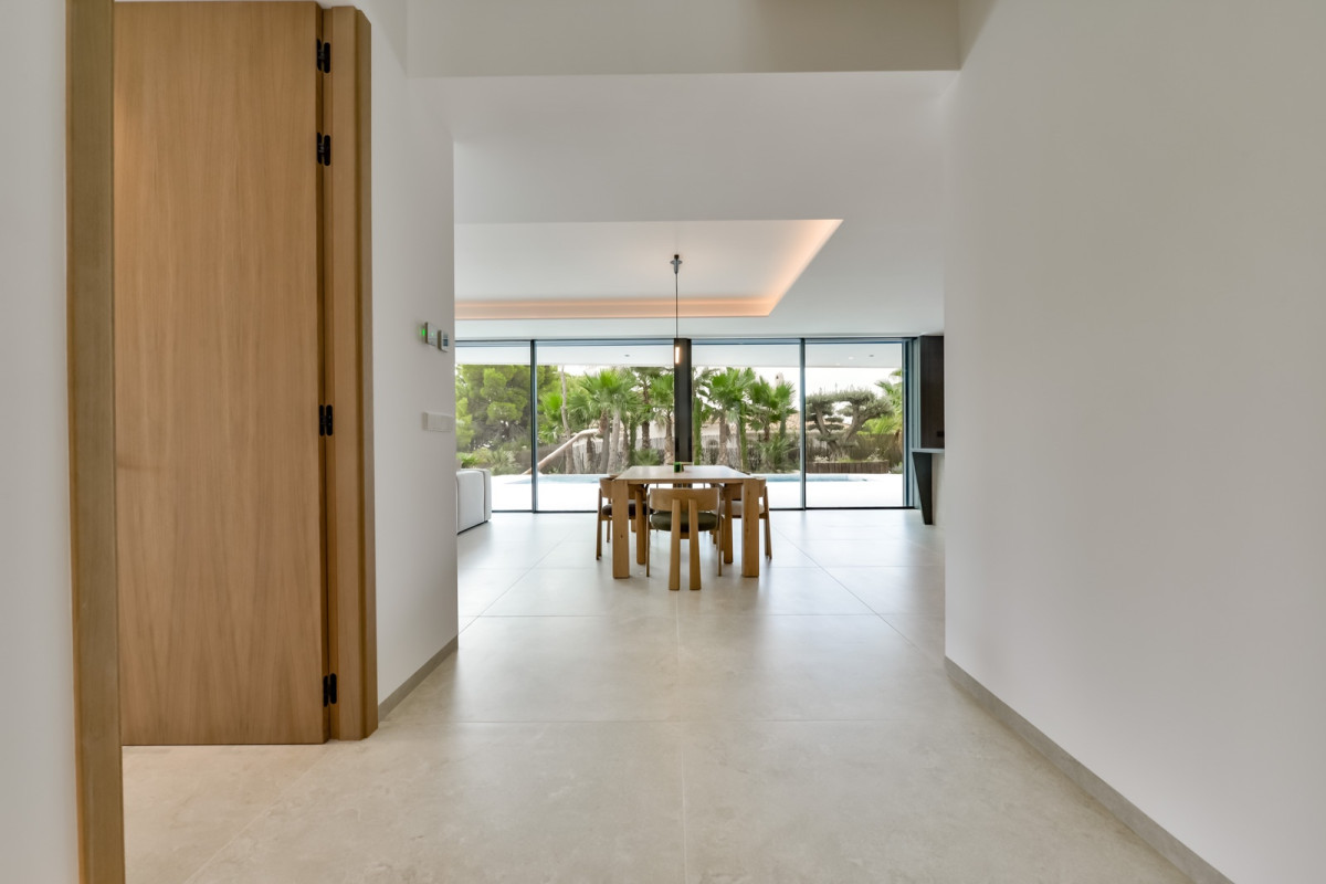 Resale - Villa - Altea