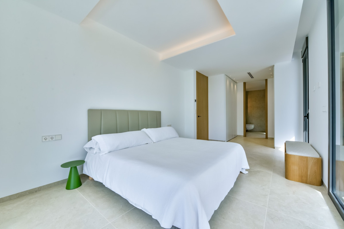 Resale - Villa - Altea