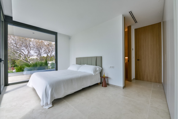 Resale - Villa - Altea